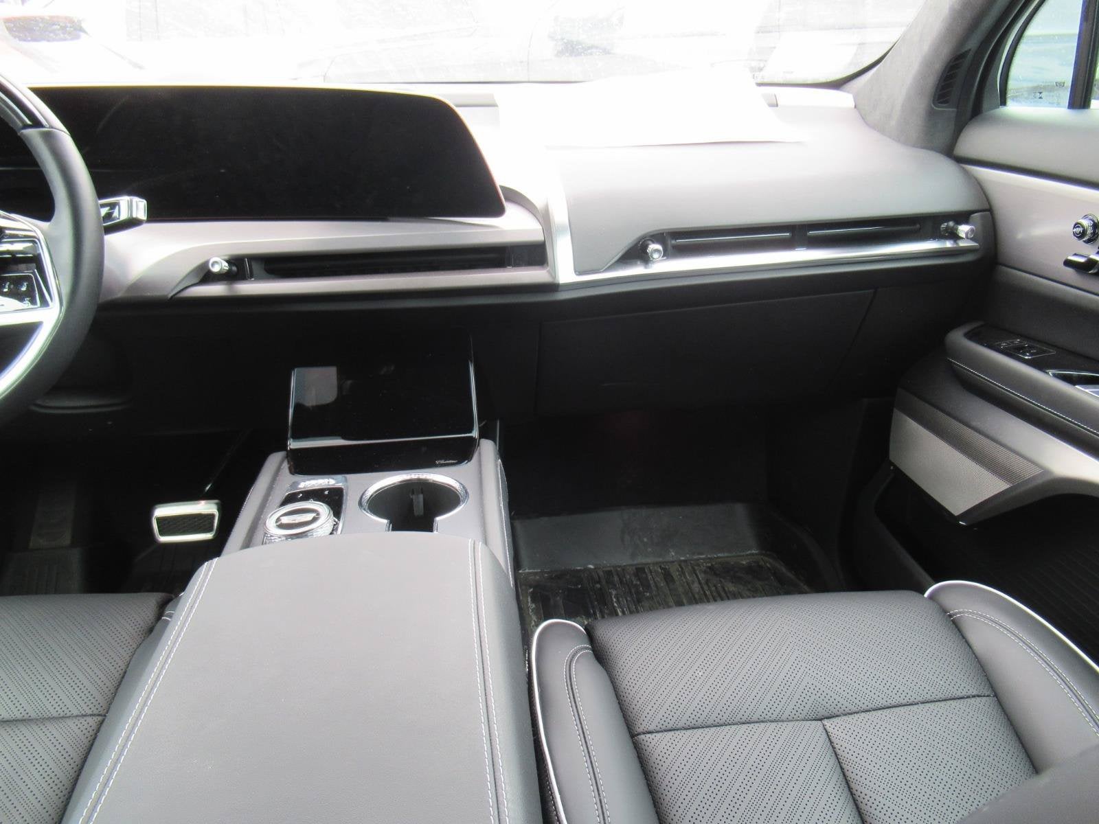 2026 Cadillac VISTIQ Platinum