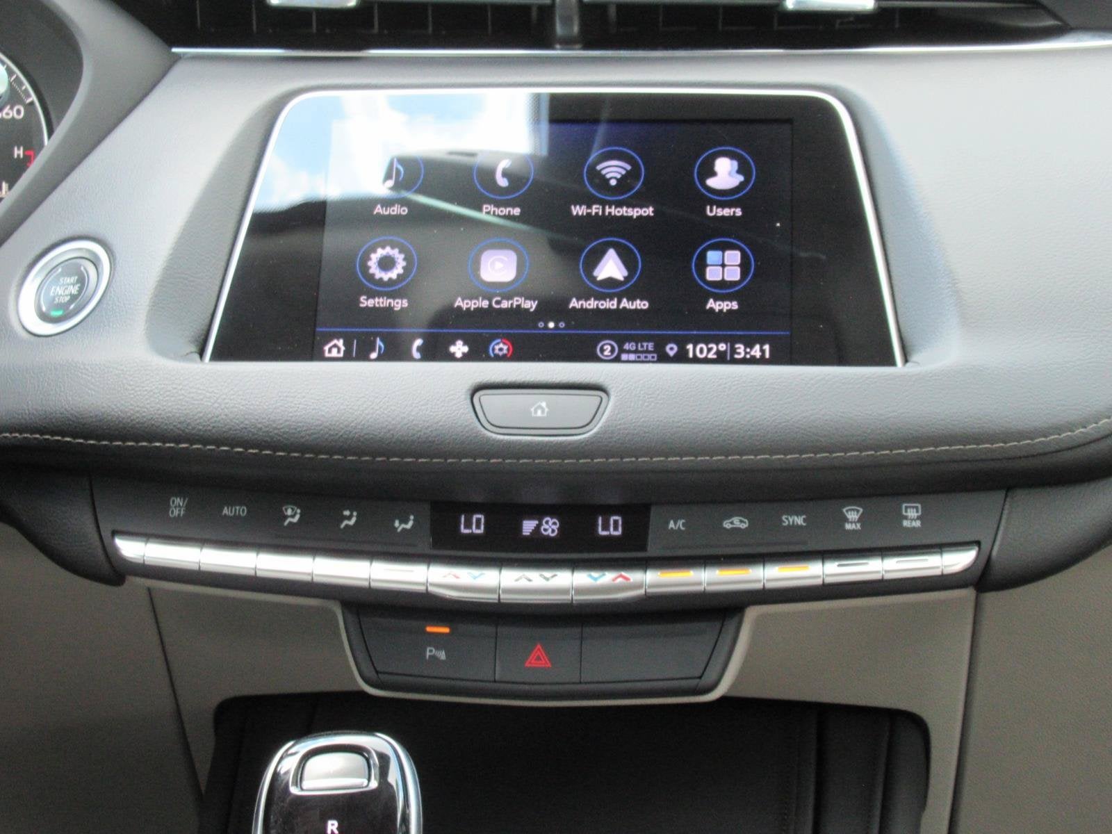 2022 Cadillac XT4 AWD Premium Luxury