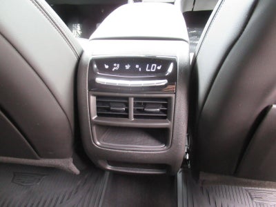2023 Cadillac XT5 FWD Premium Luxury