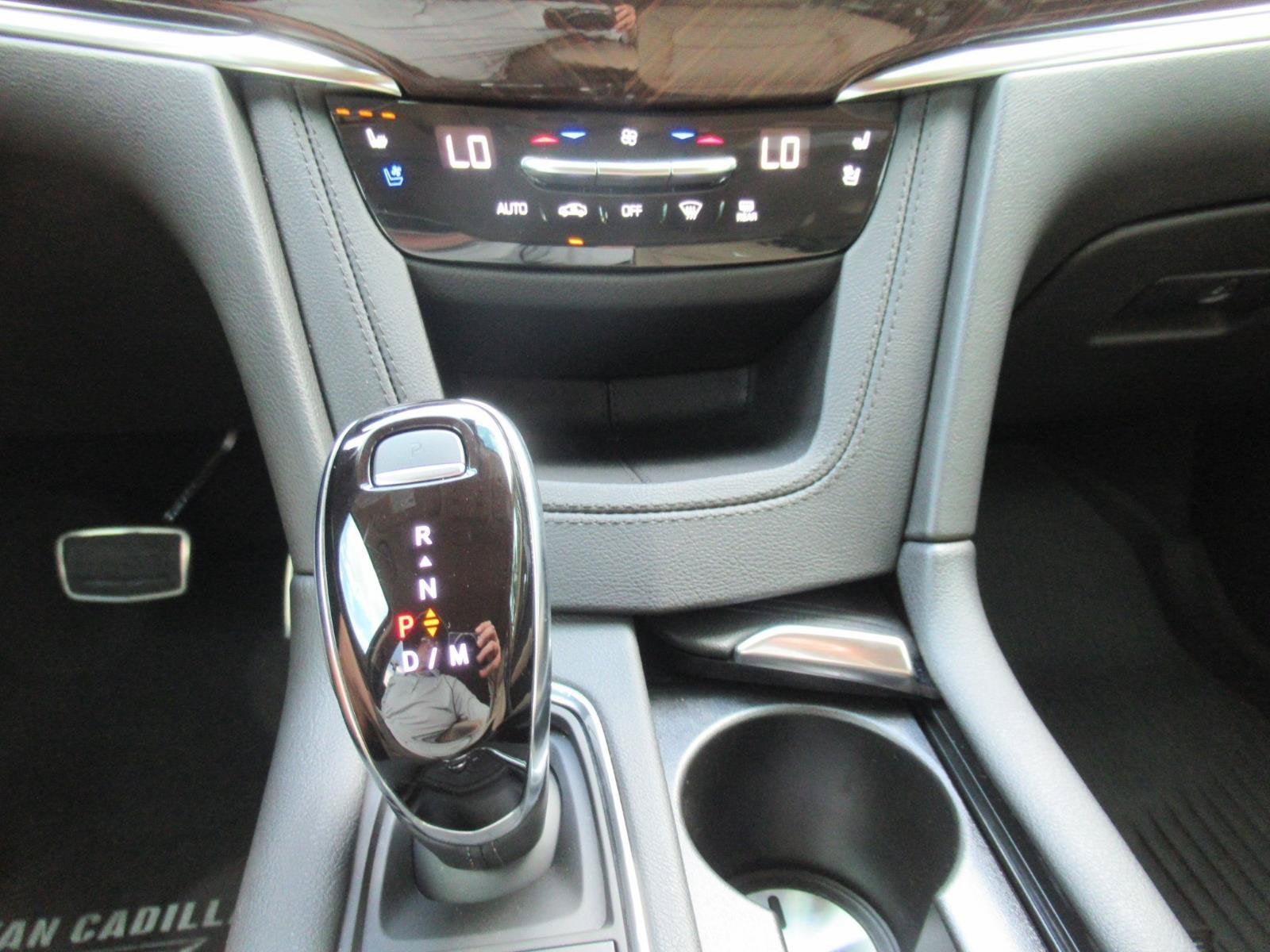 2021 Cadillac XT6 Sport