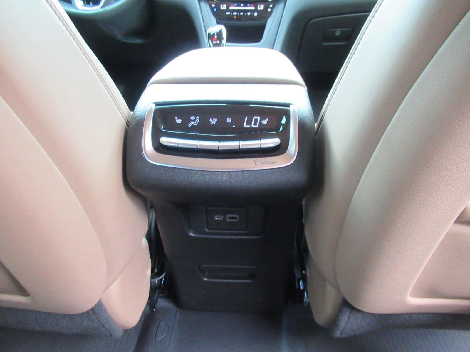 2021 Cadillac XT6 Sport