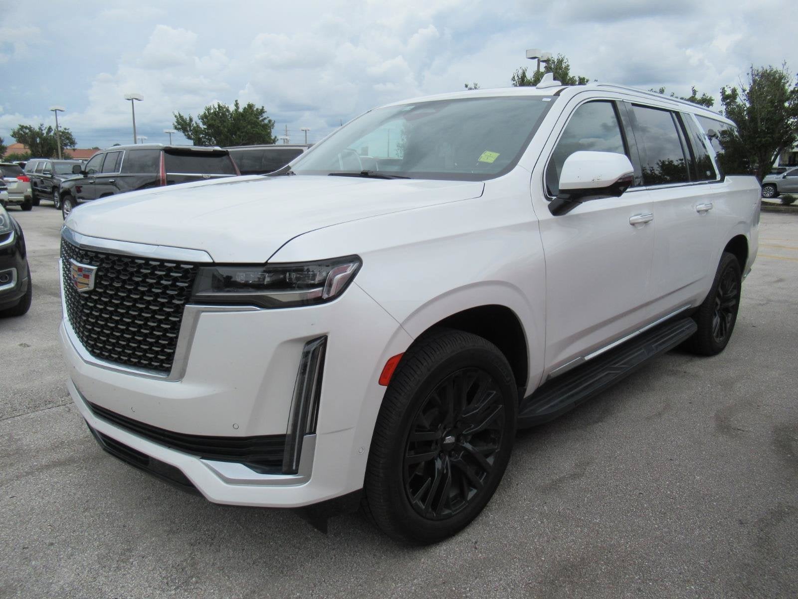 2024 Cadillac Escalade ESV Premium Luxury