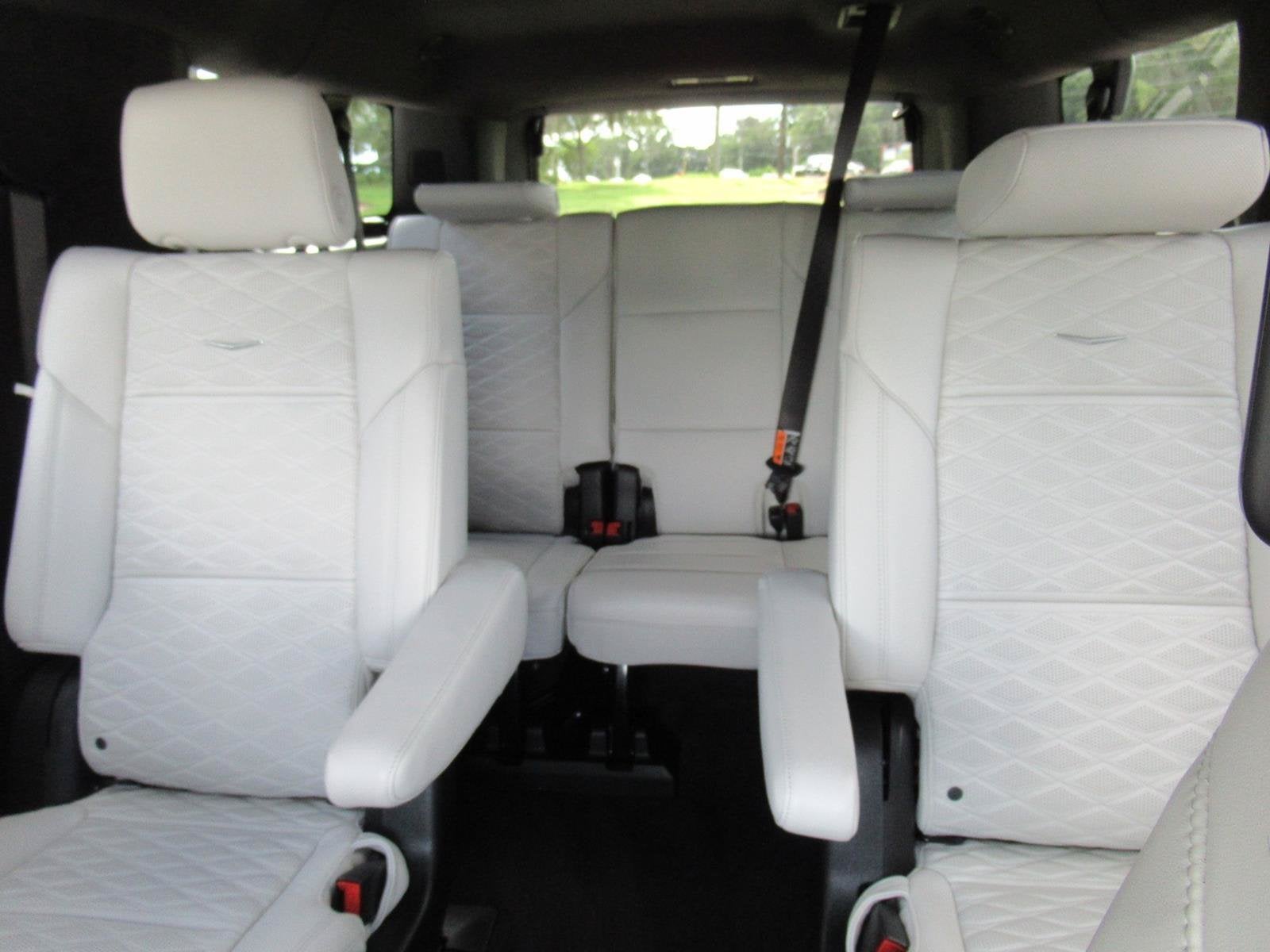 2026 Cadillac Escalade ESV Platinum Sport