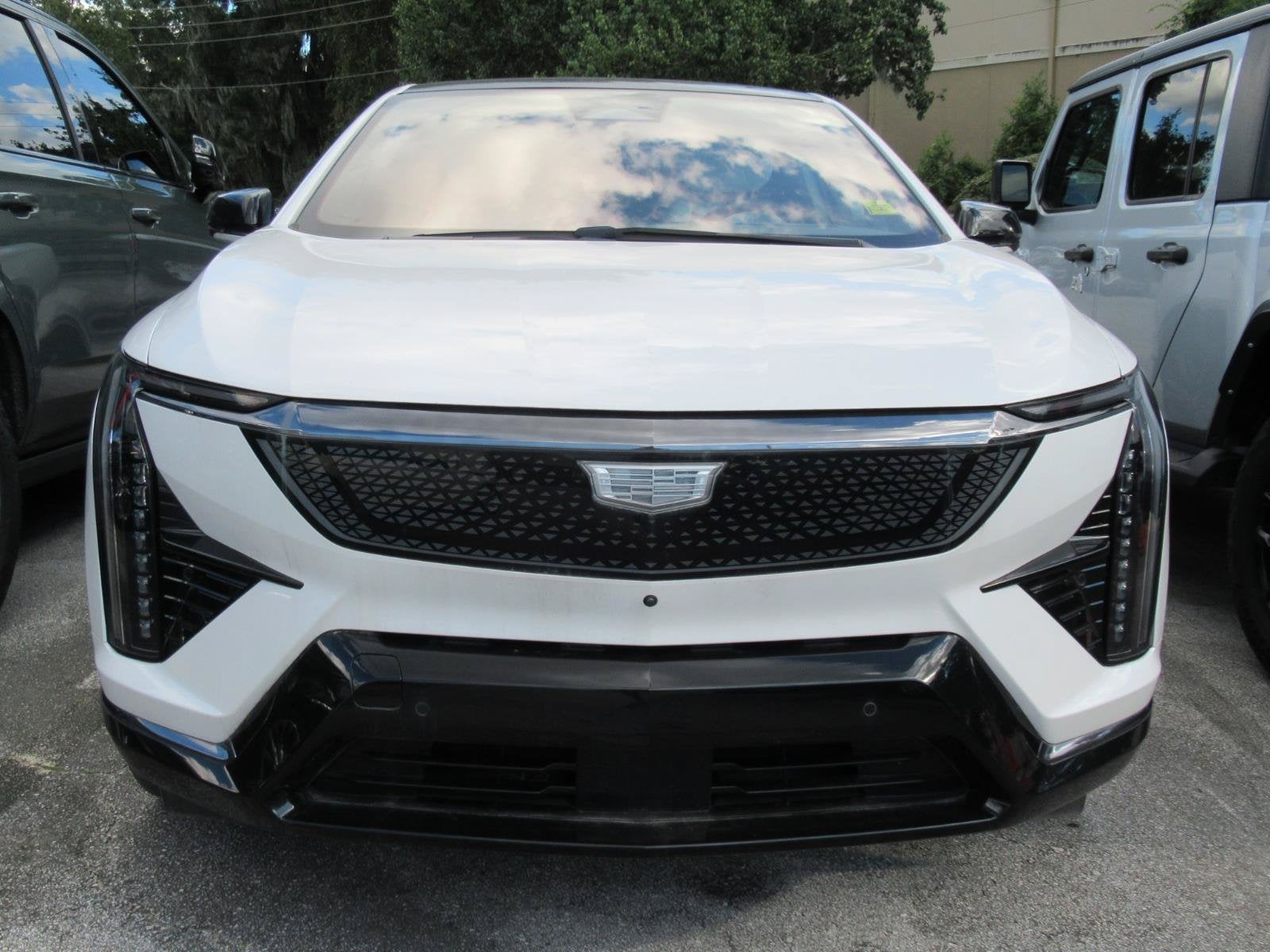 2025 Cadillac OPTIQ Sport 2