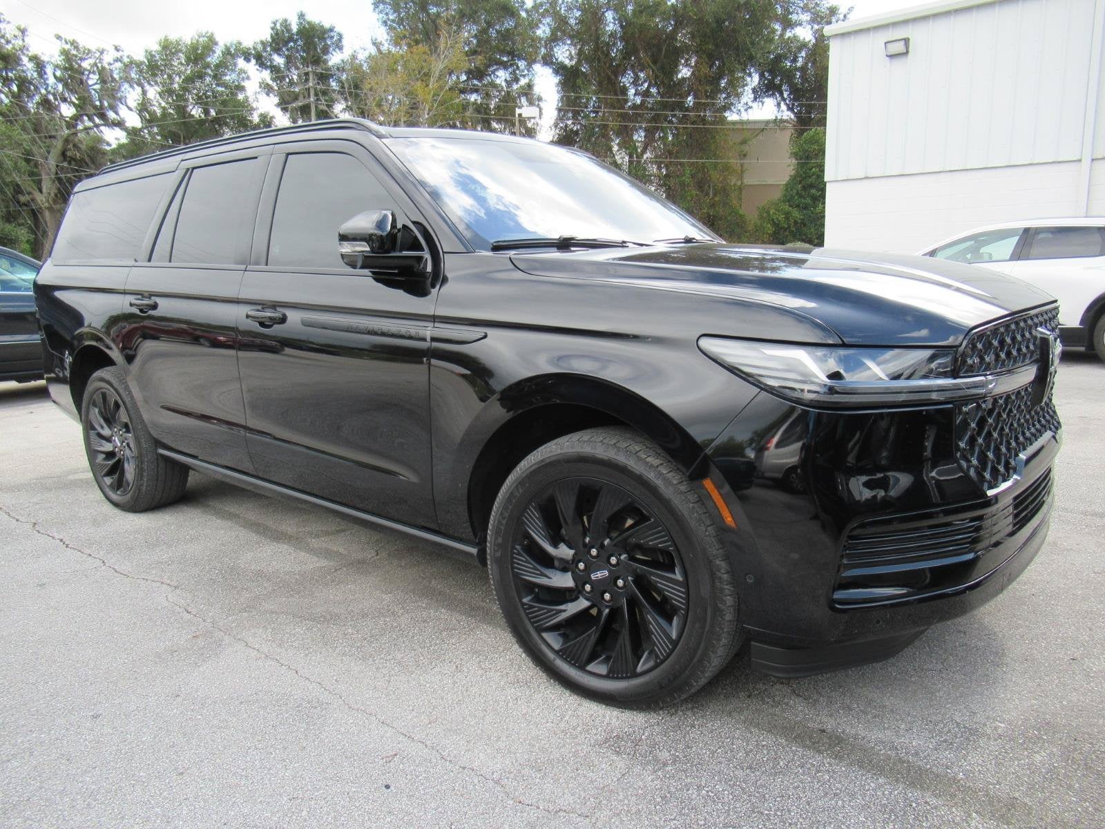2025 Lincoln Navigator L Reserve