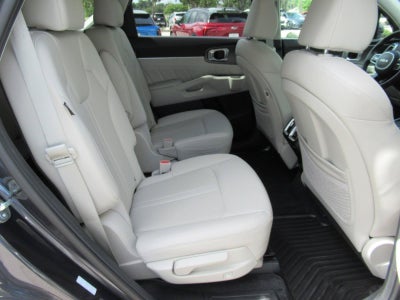 2025 Kia Sorento SX