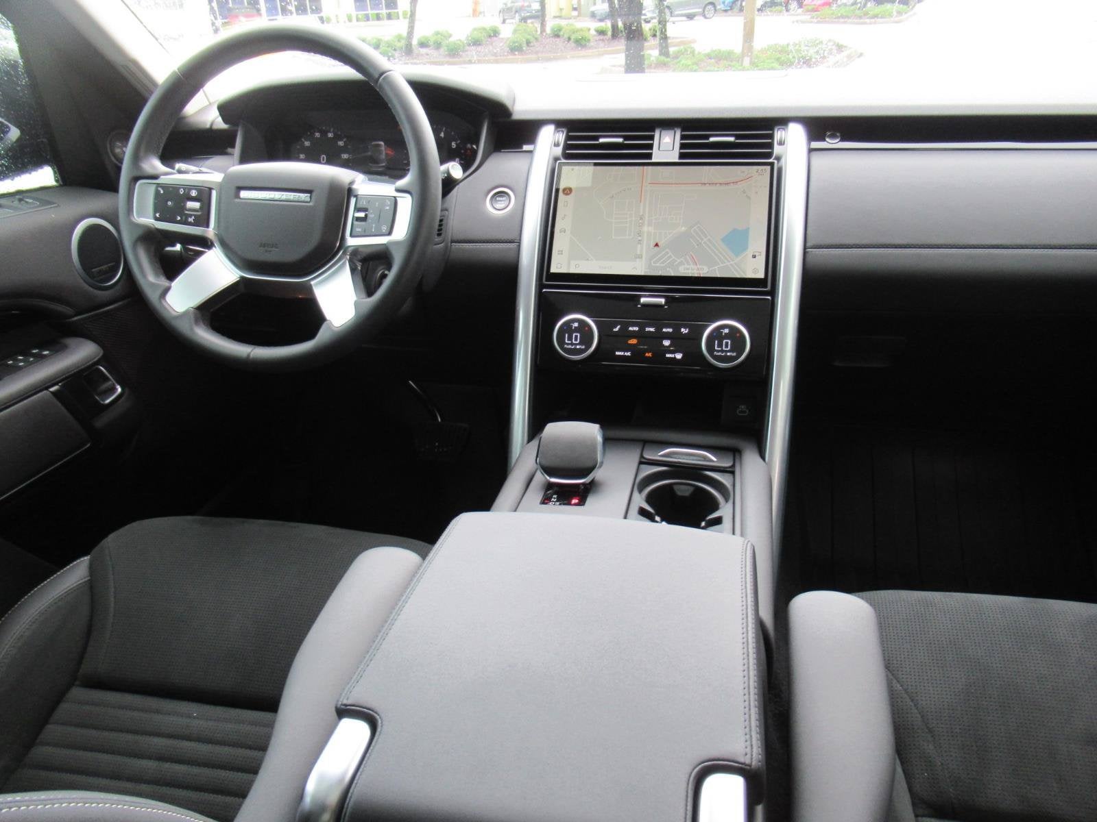 2024 Land Rover Discovery S