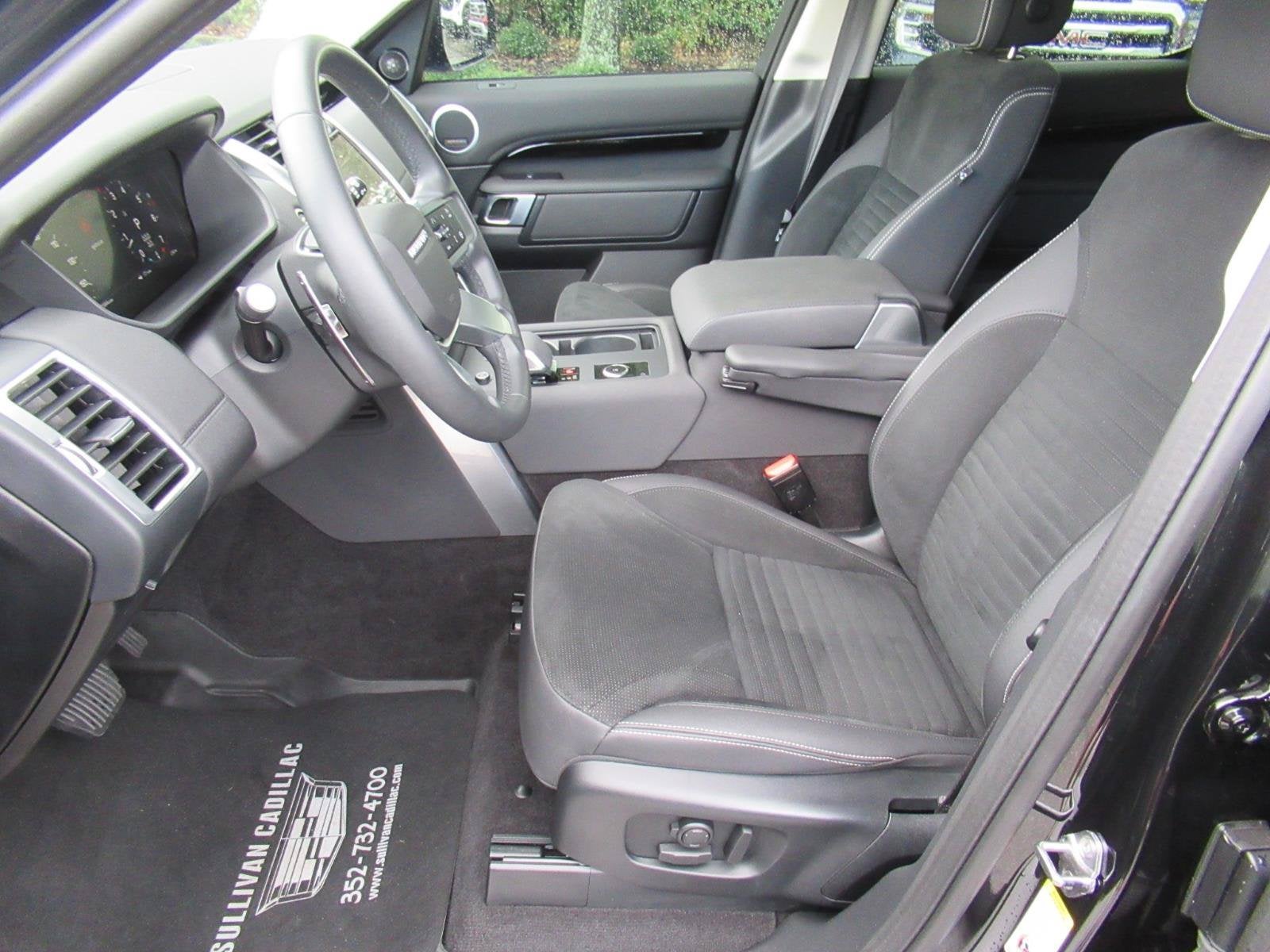 2024 Land Rover Discovery S