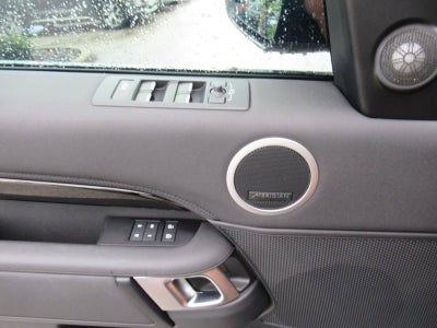 2024 Land Rover Discovery S