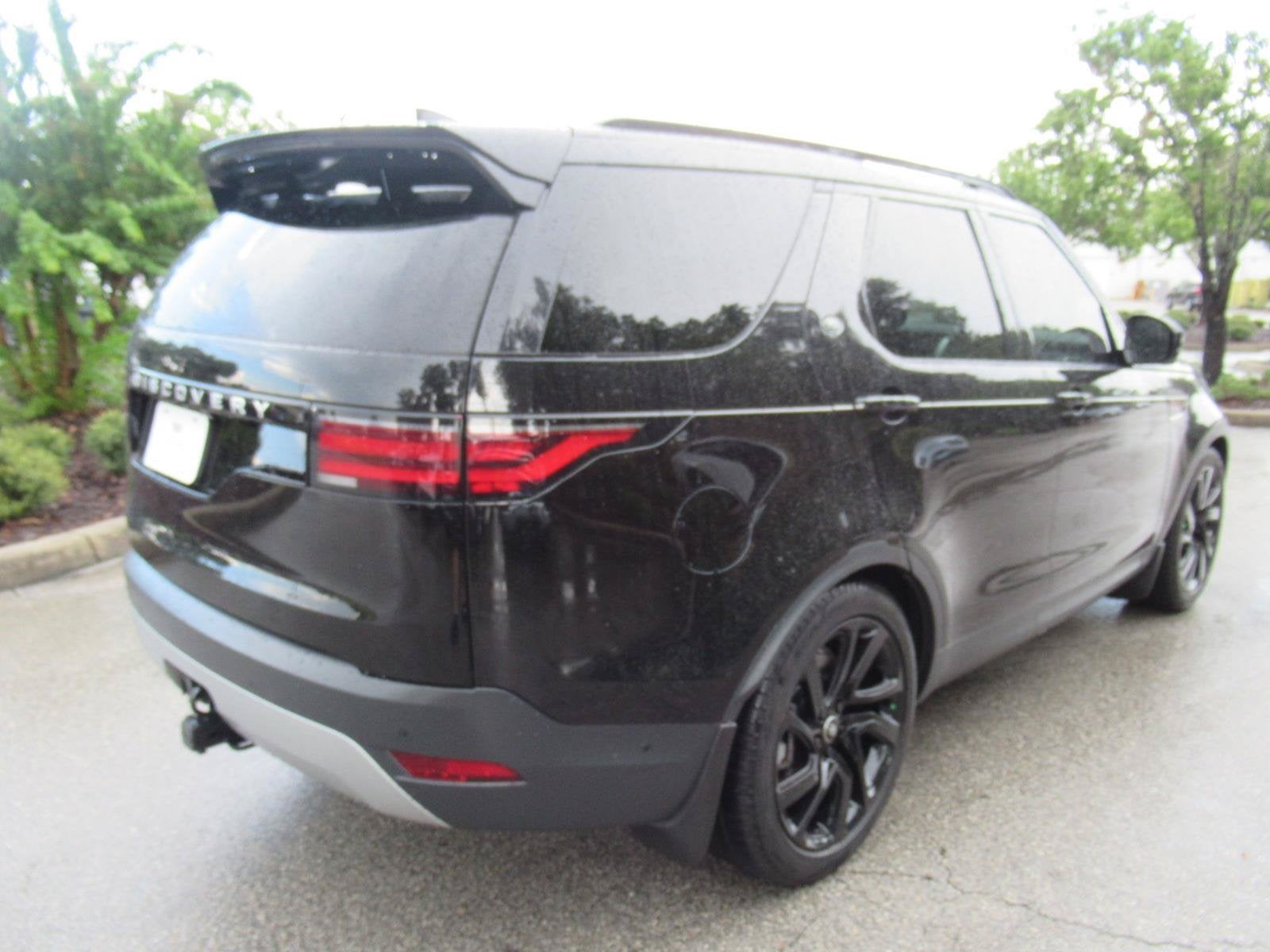2024 Land Rover Discovery S