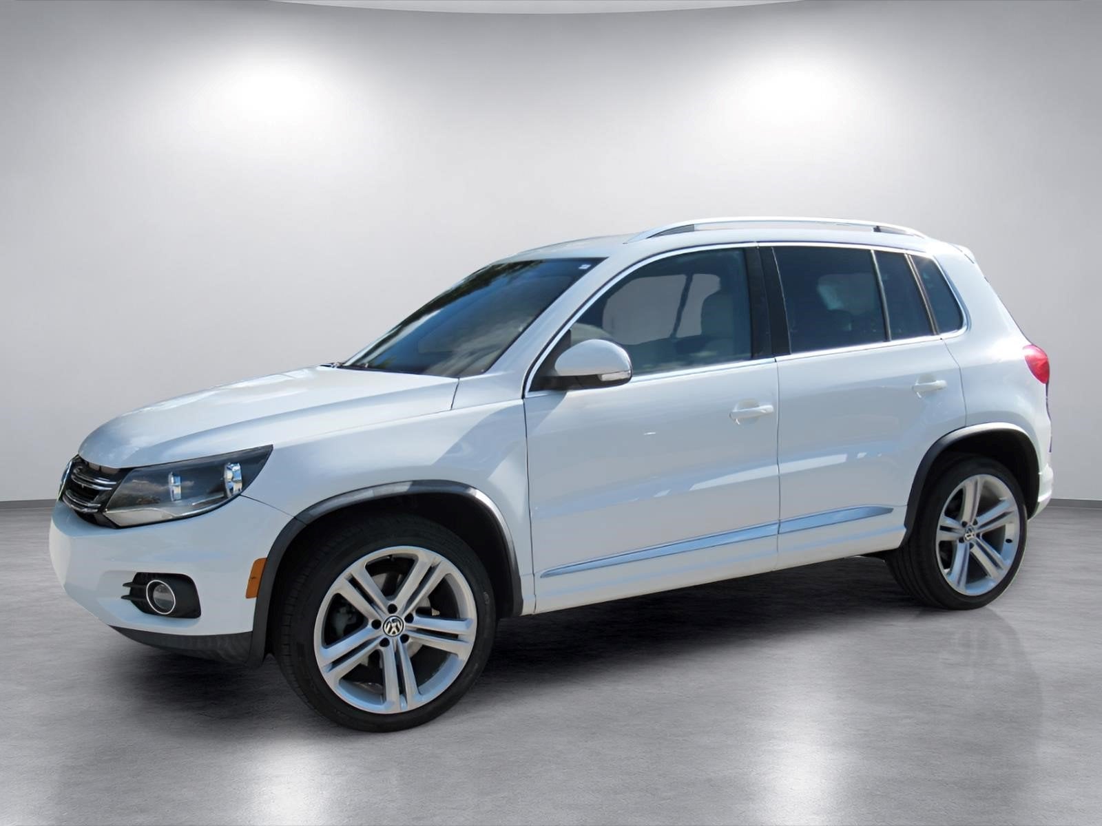 2016 Volkswagen Tiguan S