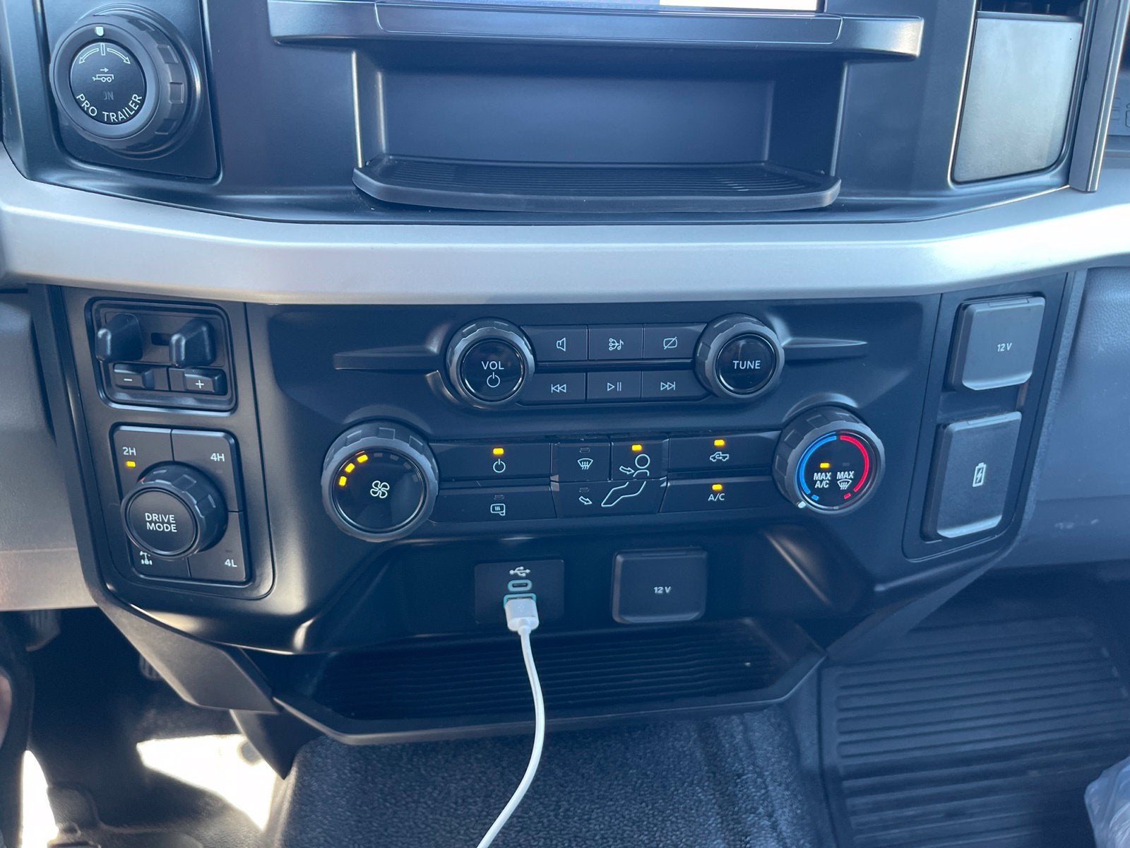 2023 Ford Super Duty F-350 SRW XL
