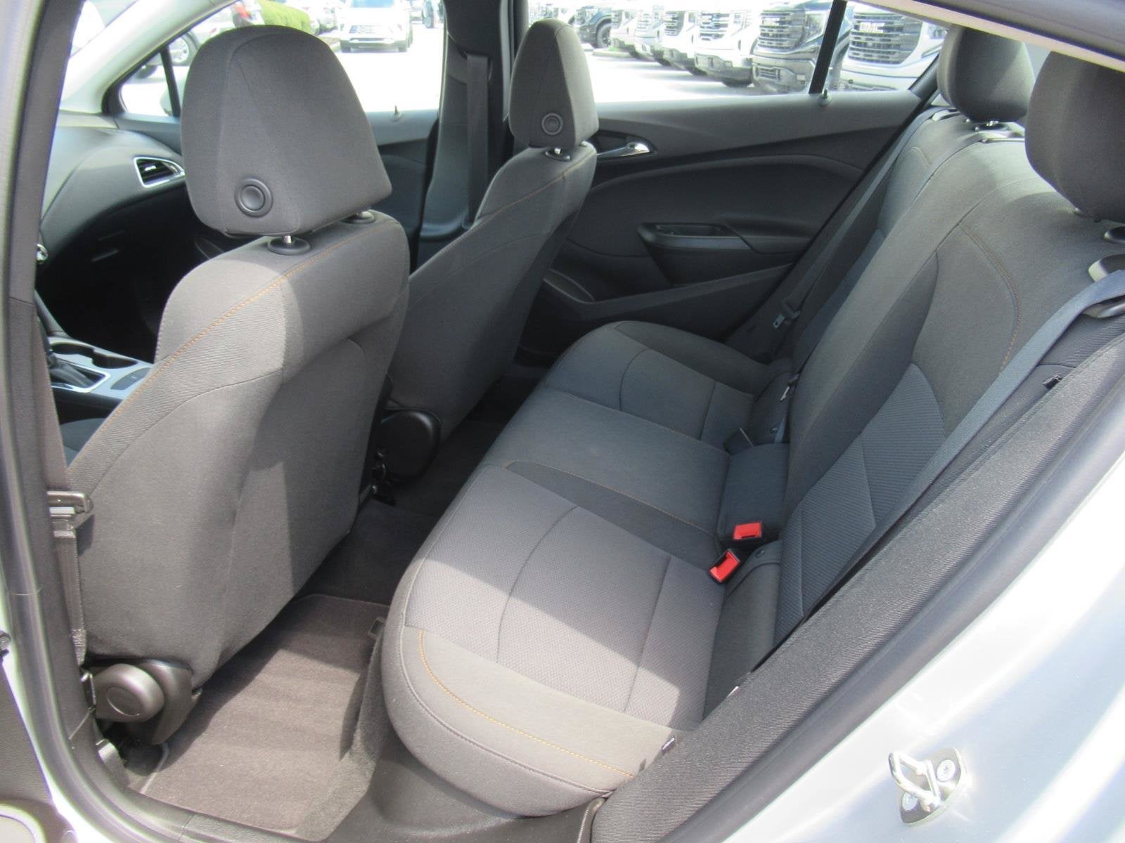 2018 Chevrolet Cruze LS