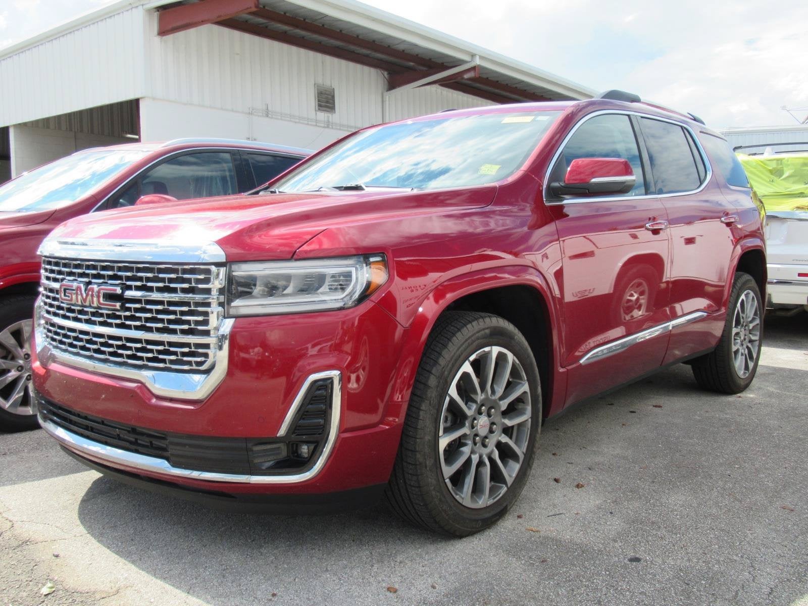 2023 GMC Acadia Denali