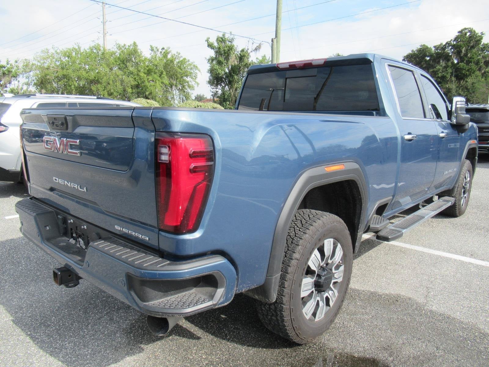 2025 GMC Sierra 2500 HD Denali