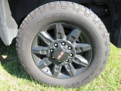 2025 GMC Sierra 3500 HD AT4