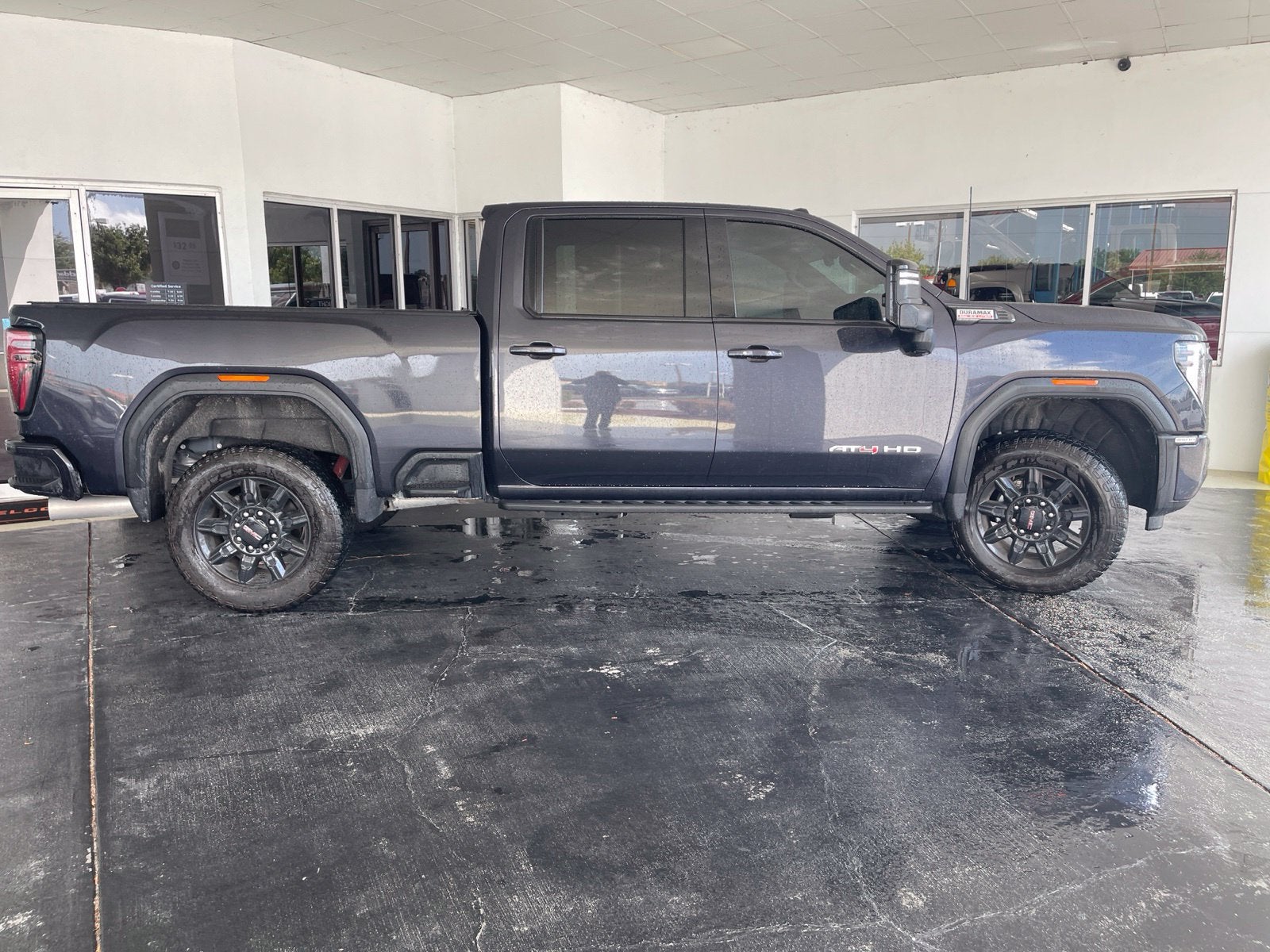 2025 GMC Sierra 3500 HD AT4