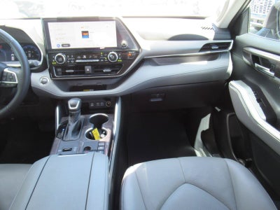 2023 Toyota Highlander Hybrid Limited
