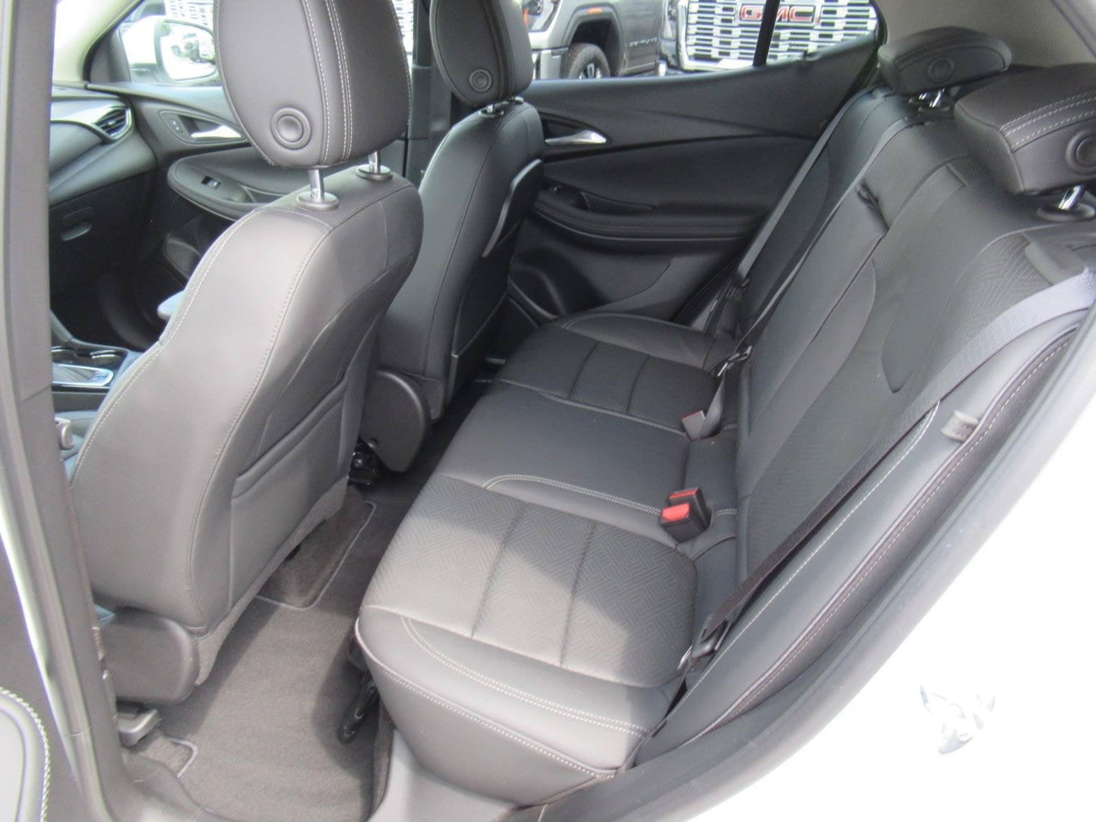 2022 Buick Encore GX Essence