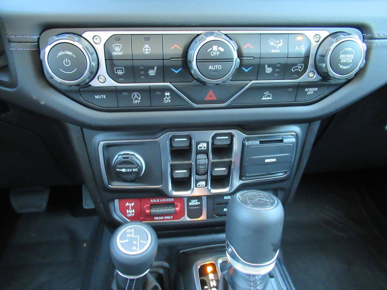 2027 Jeep Wrangler WRANGLER 4-DOOR REWIND