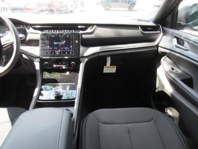 2026 Jeep Grand Cherokee GRAND CHEROKEE LAREDO 4X2