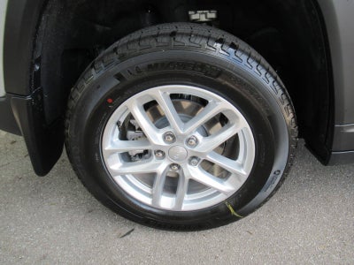 2026 Jeep Grand Cherokee GRAND CHEROKEE LAREDO 4X2