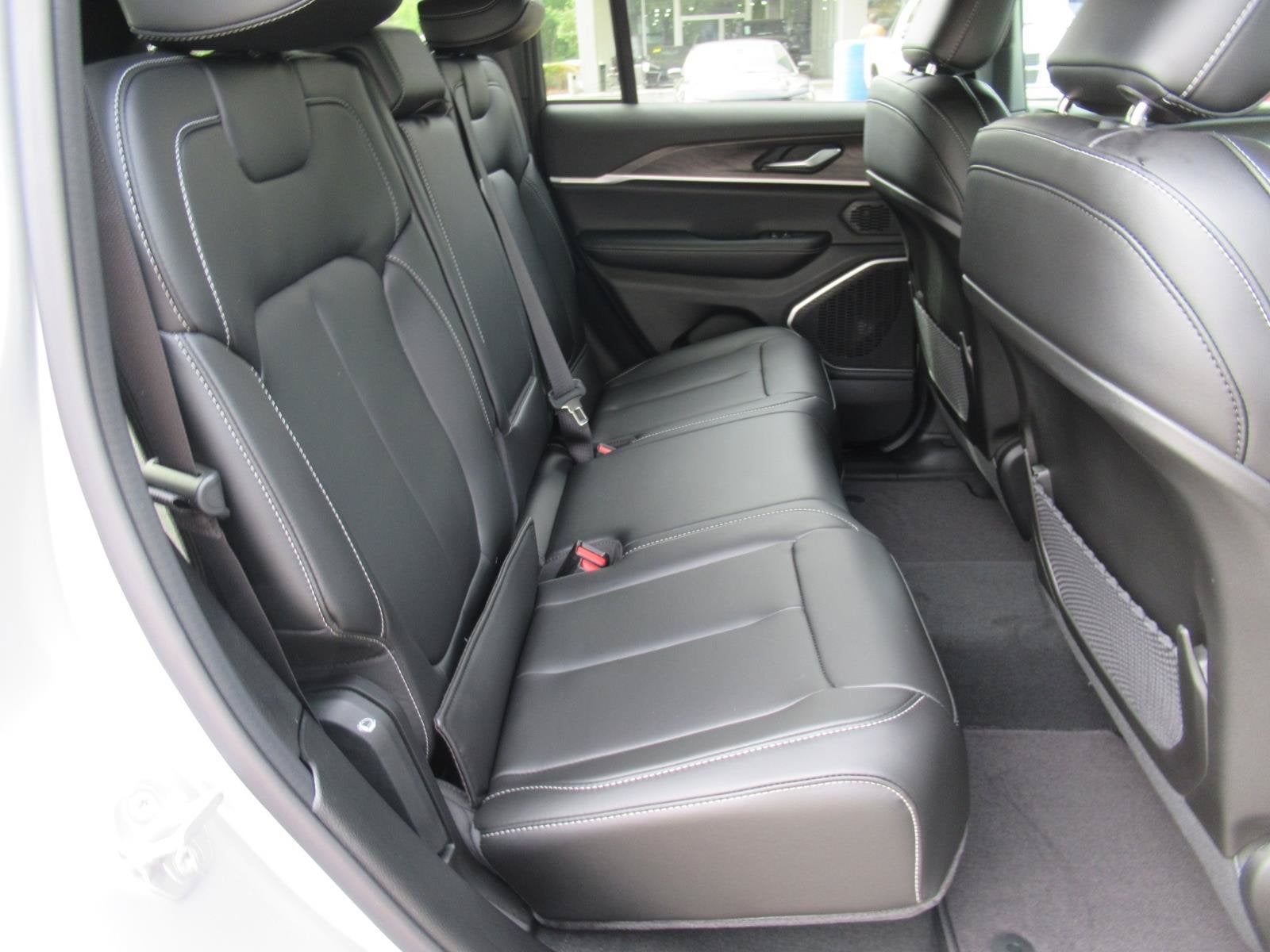 2026 Jeep Grand Cherokee GRAND CHEROKEE LIMITED 4X2