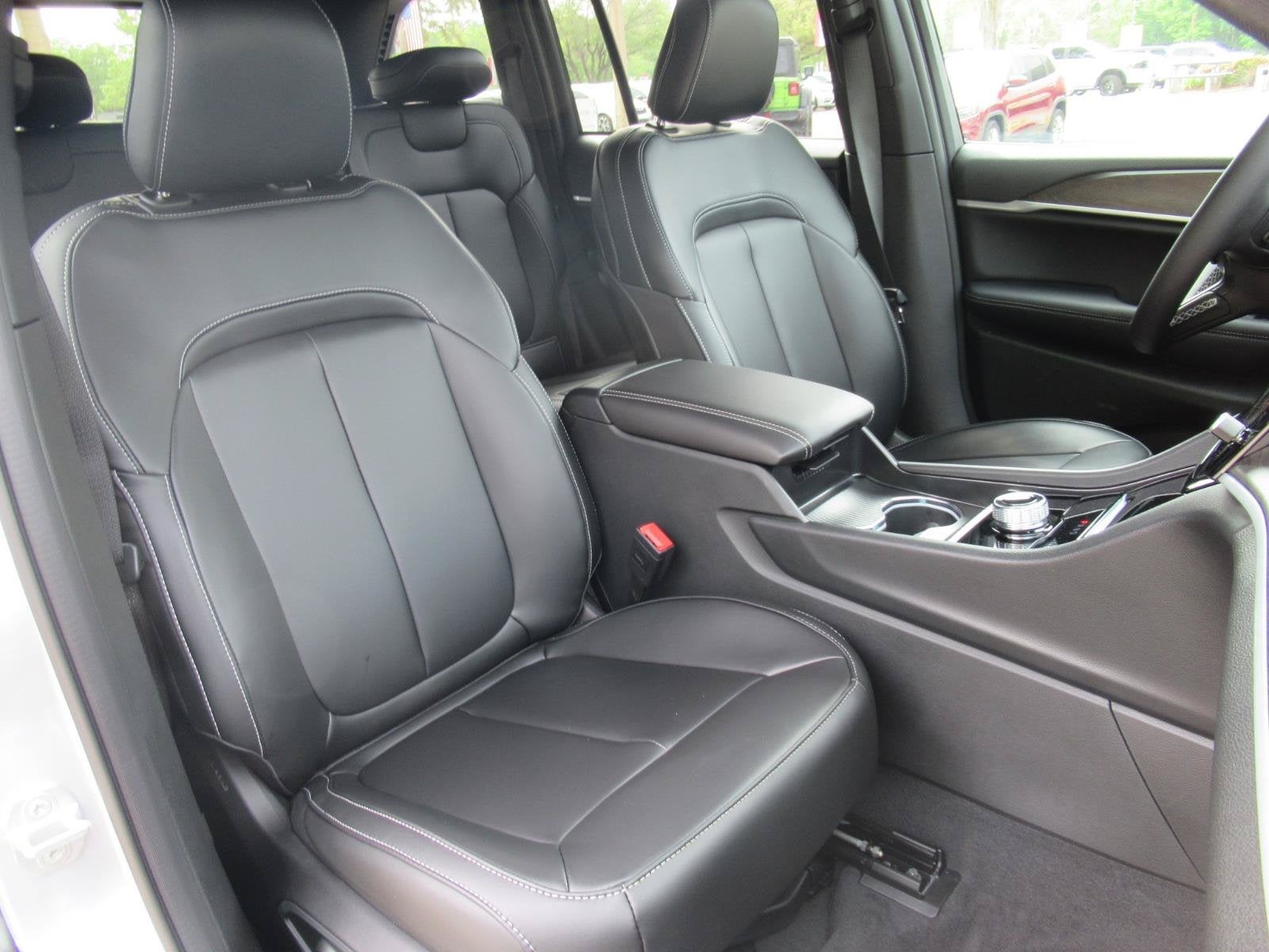 2026 Jeep Grand Cherokee GRAND CHEROKEE LIMITED 4X2