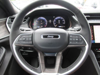 2027 Jeep Grand Cherokee GRAND CHEROKEE LIMITED 4X2