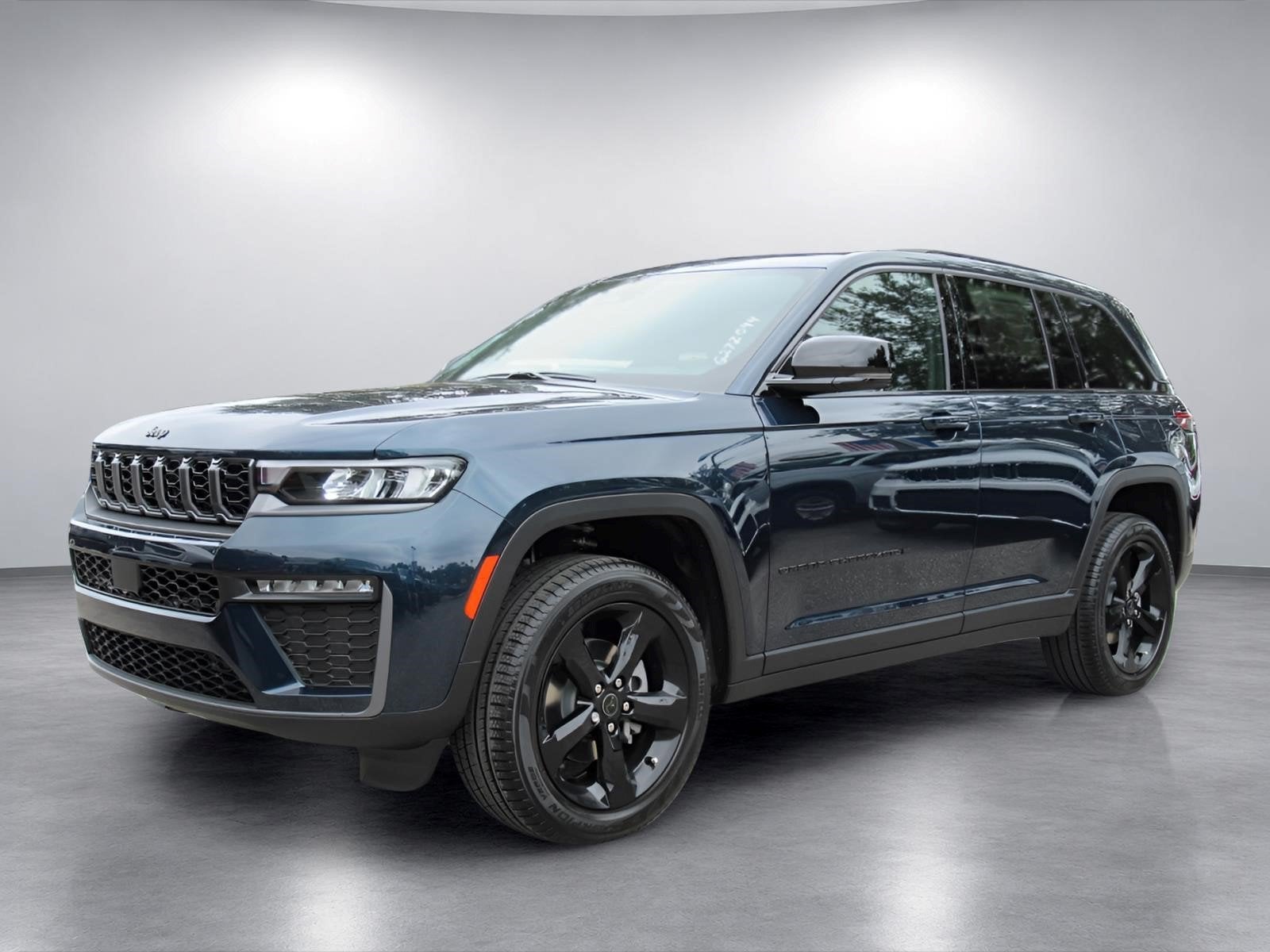 2027 Jeep Grand Cherokee GRAND CHEROKEE LIMITED 4X2