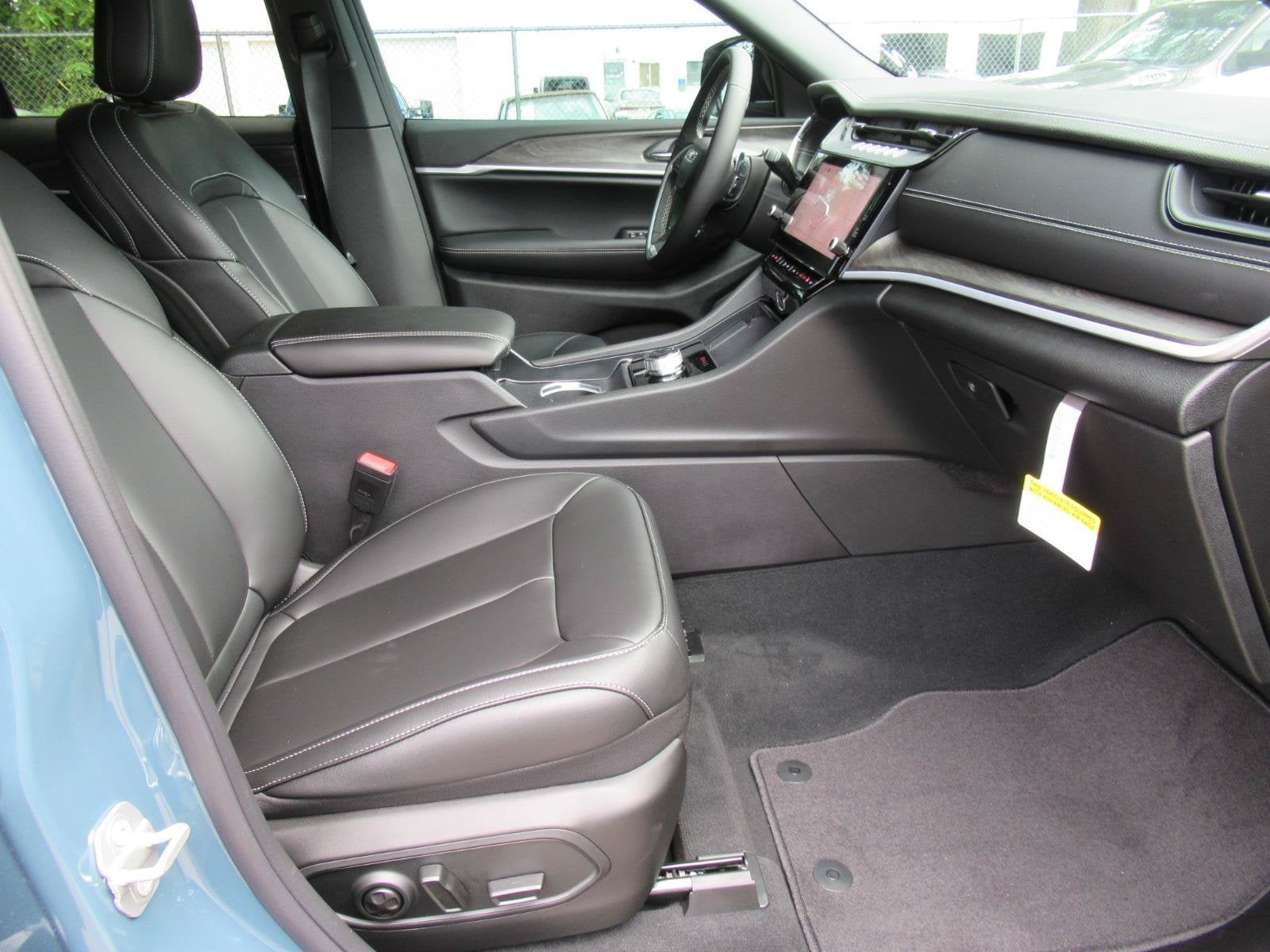 2026 Jeep Grand Cherokee GRAND CHEROKEE LIMITED 4X2