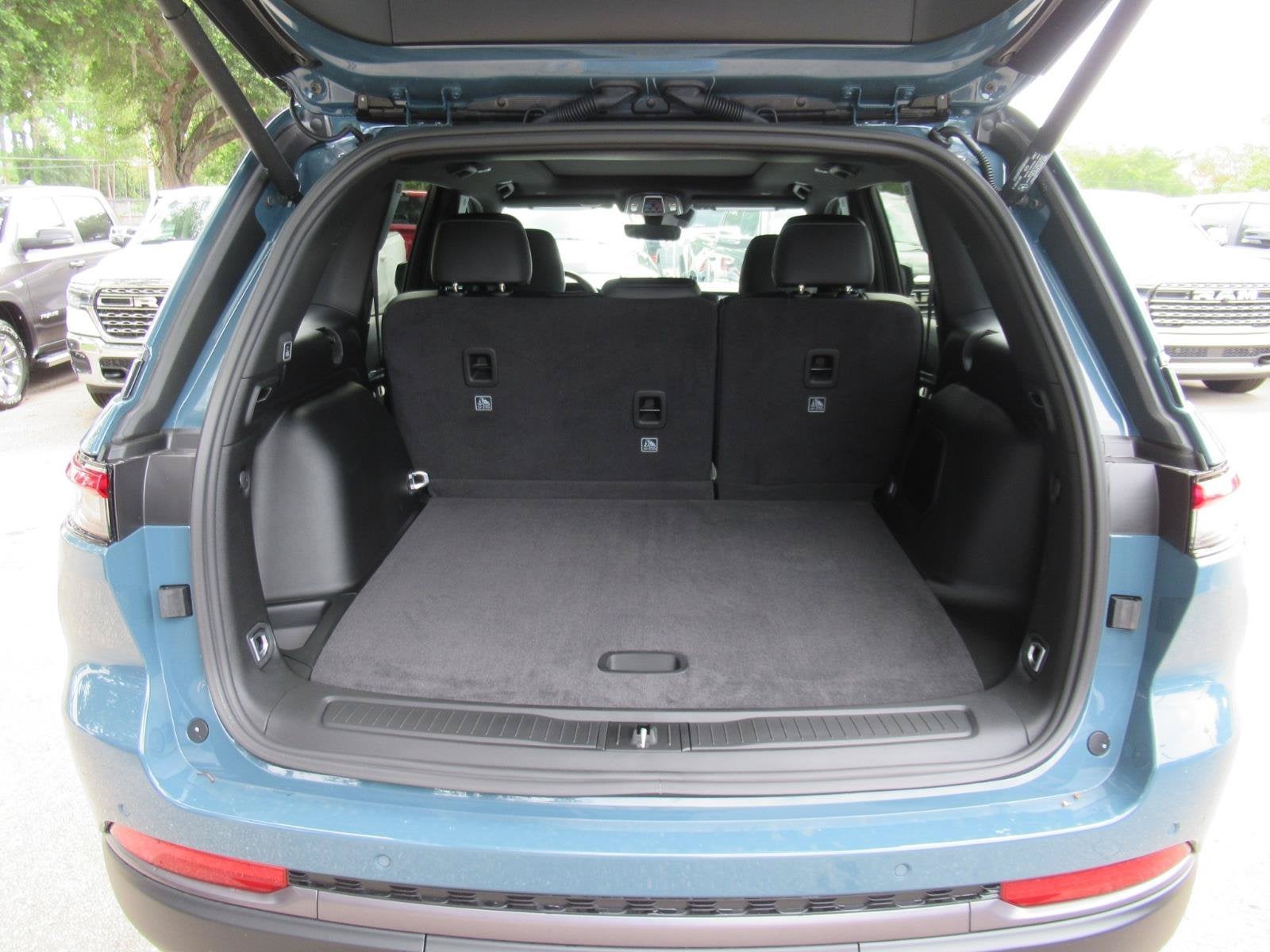 2026 Jeep Grand Cherokee GRAND CHEROKEE LIMITED 4X2