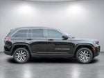 2027 Jeep Grand Cherokee GRAND CHEROKEE LAREDO X 4X4