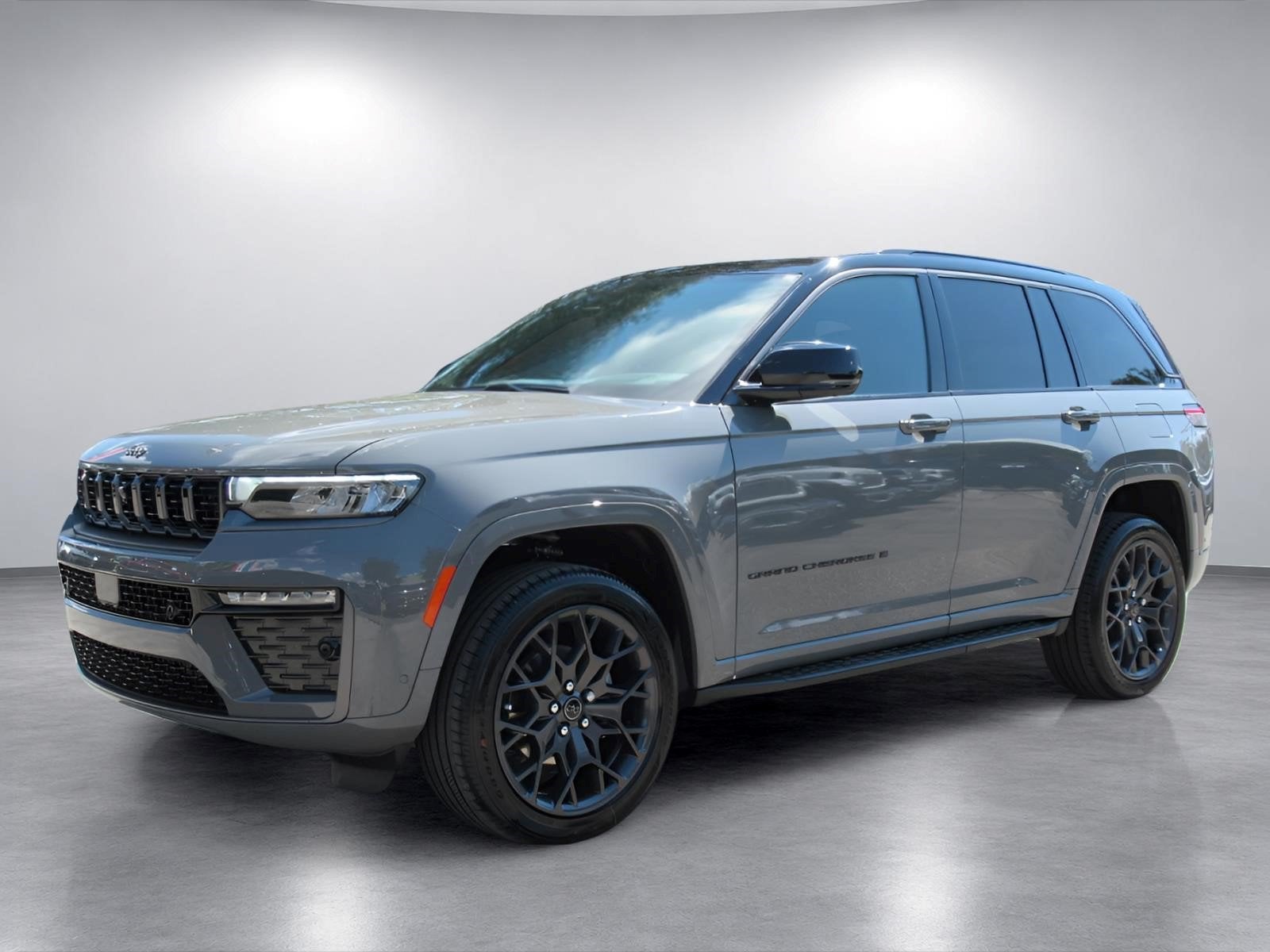 2027 Jeep Grand Cherokee GRAND CHEROKEE SUMMIT 4X4