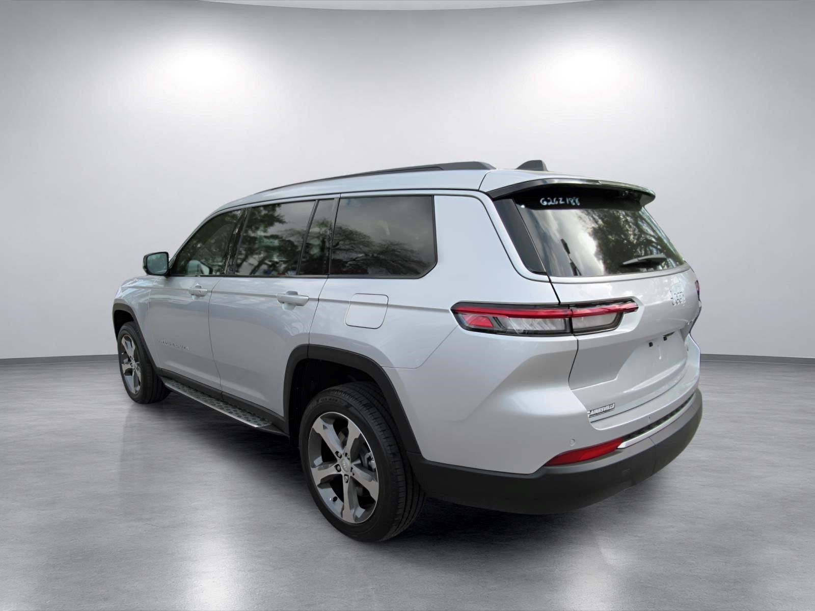 2026 Jeep Grand Cherokee GRAND CHEROKEE L LIMITED 4X2