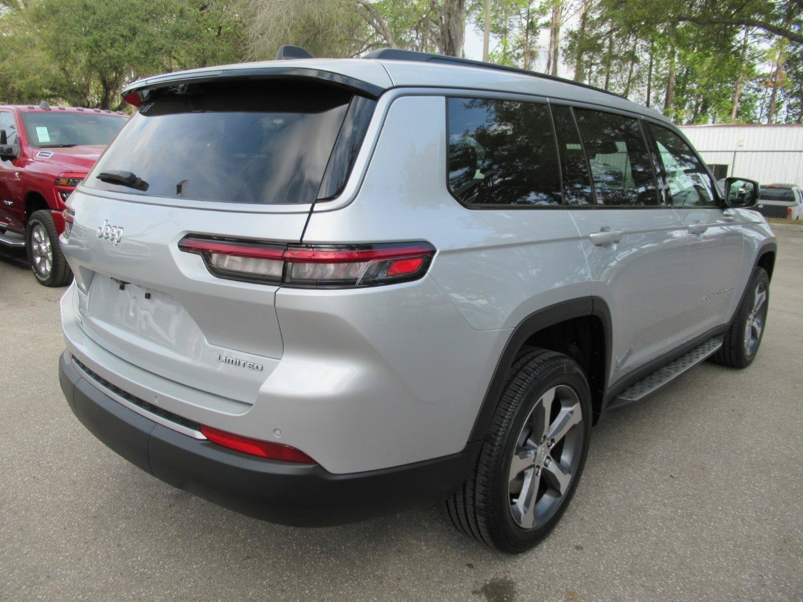 2026 Jeep Grand Cherokee GRAND CHEROKEE L LIMITED 4X2