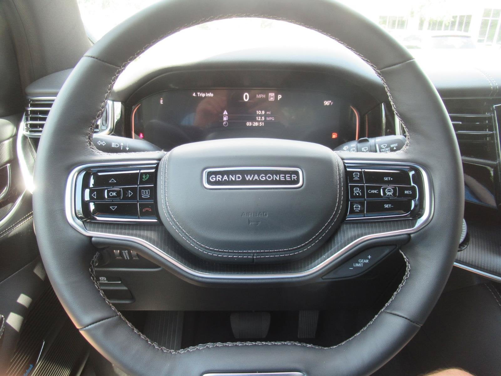 2026 Jeep Grand Wagoneer GRAND WAGONEER SUMMIT OBSIDIAN 4X4