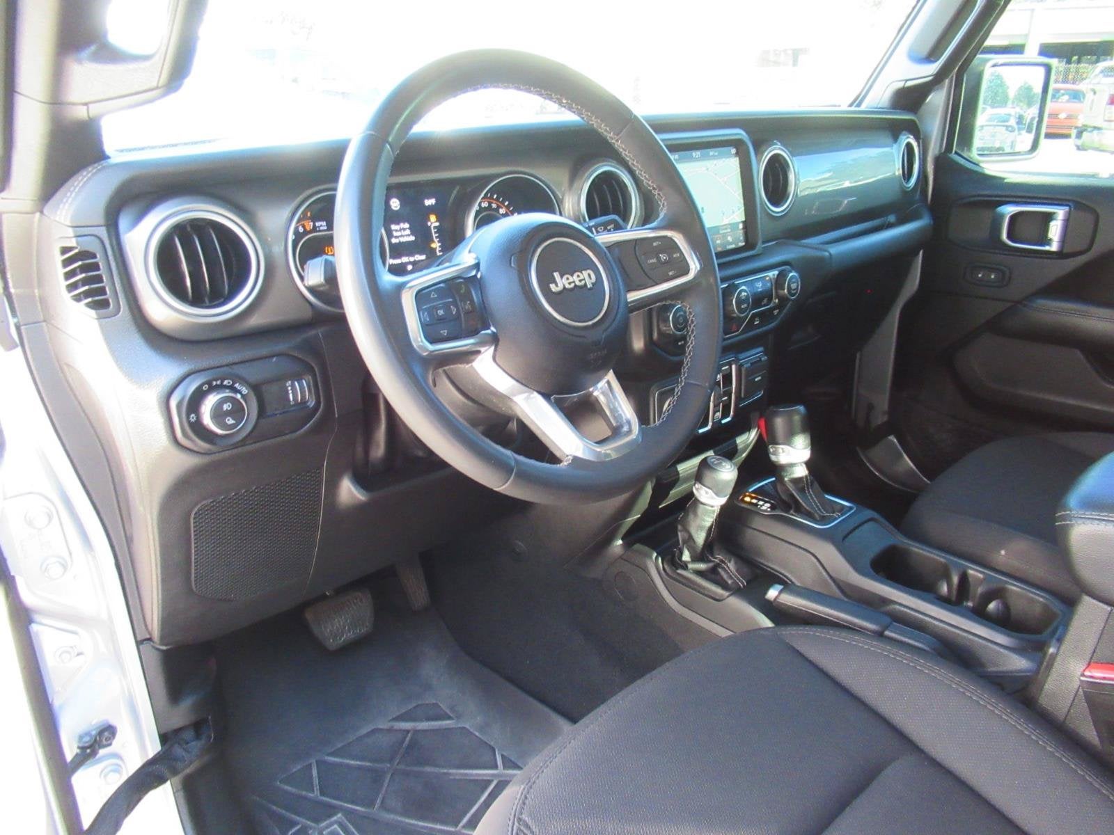 2023 Jeep Gladiator Overland 4x4