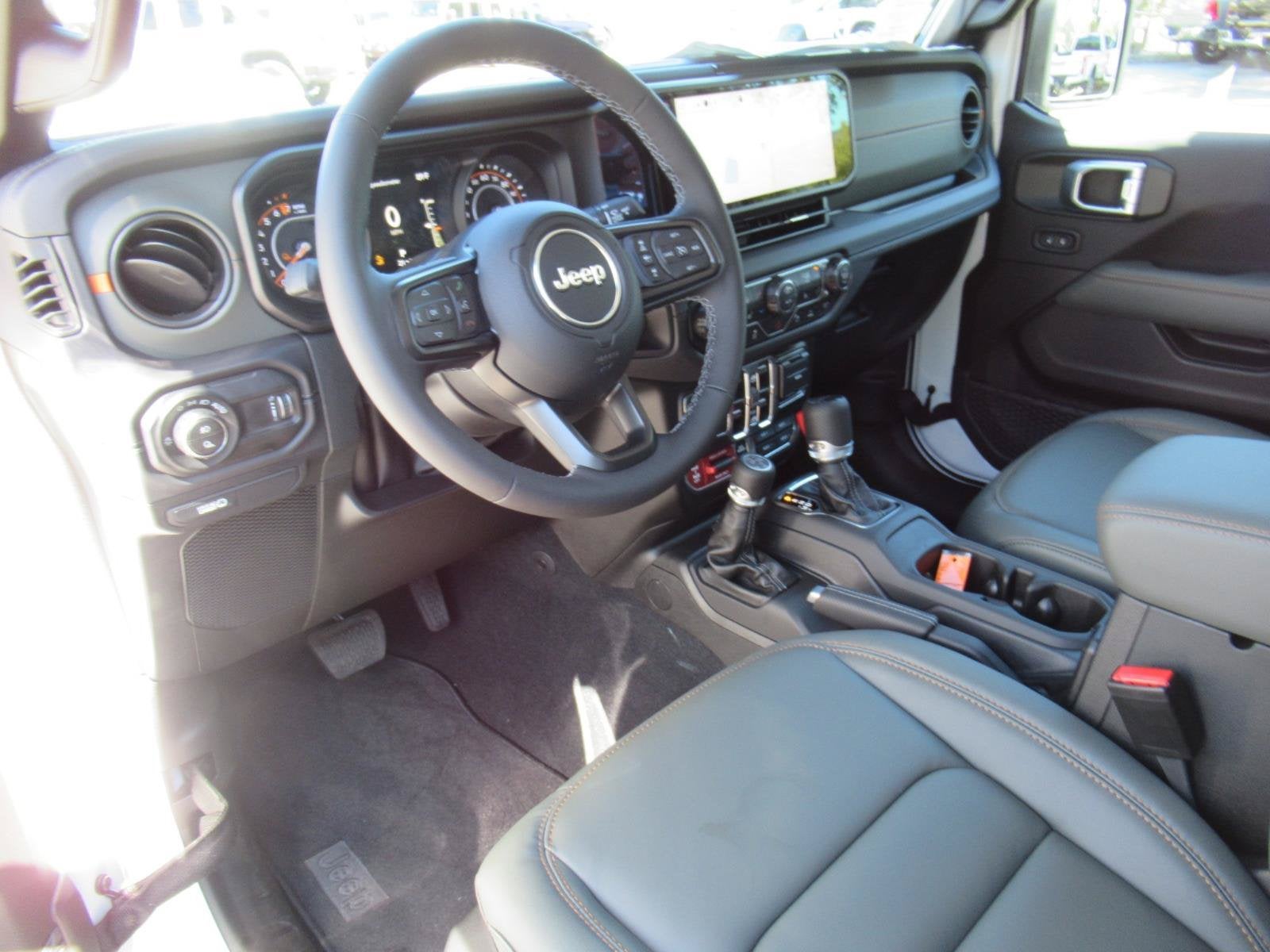 2027 Jeep Gladiator GLADIATOR MOJAVE X 4X4