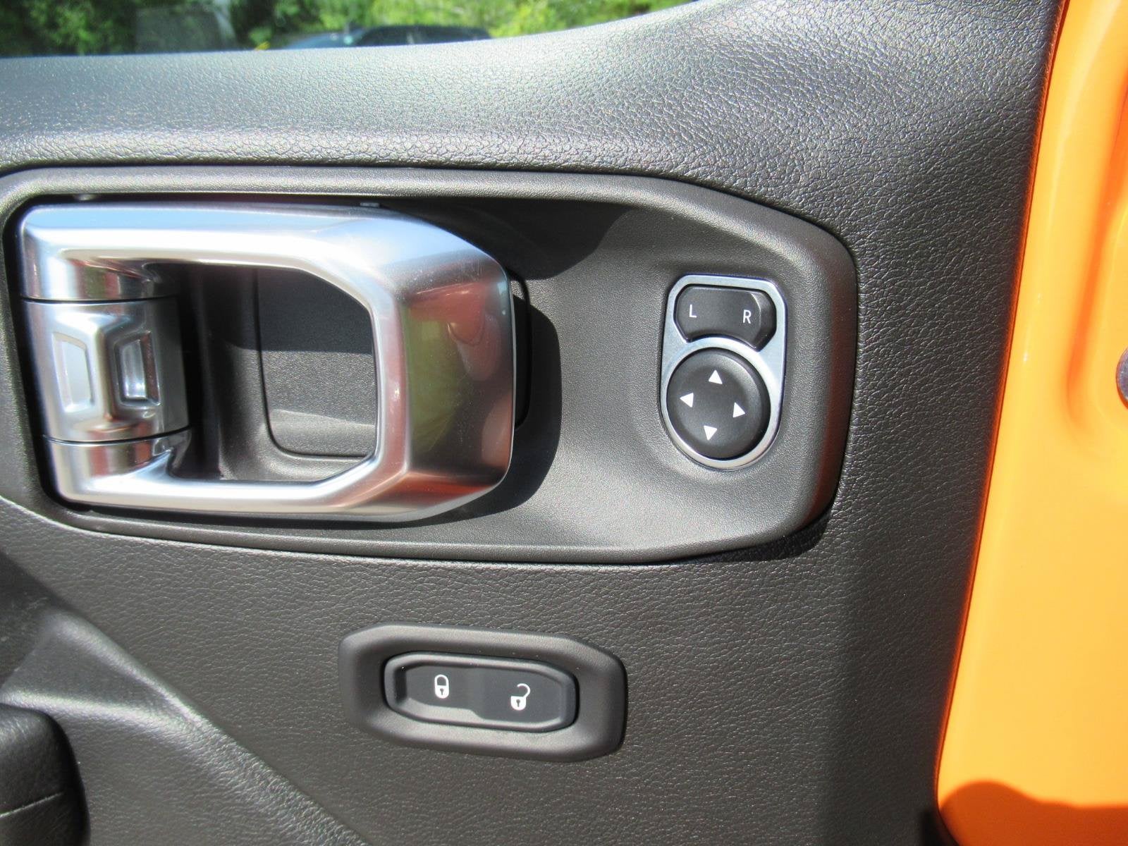 2025 Jeep Gladiator Mojave 4x4