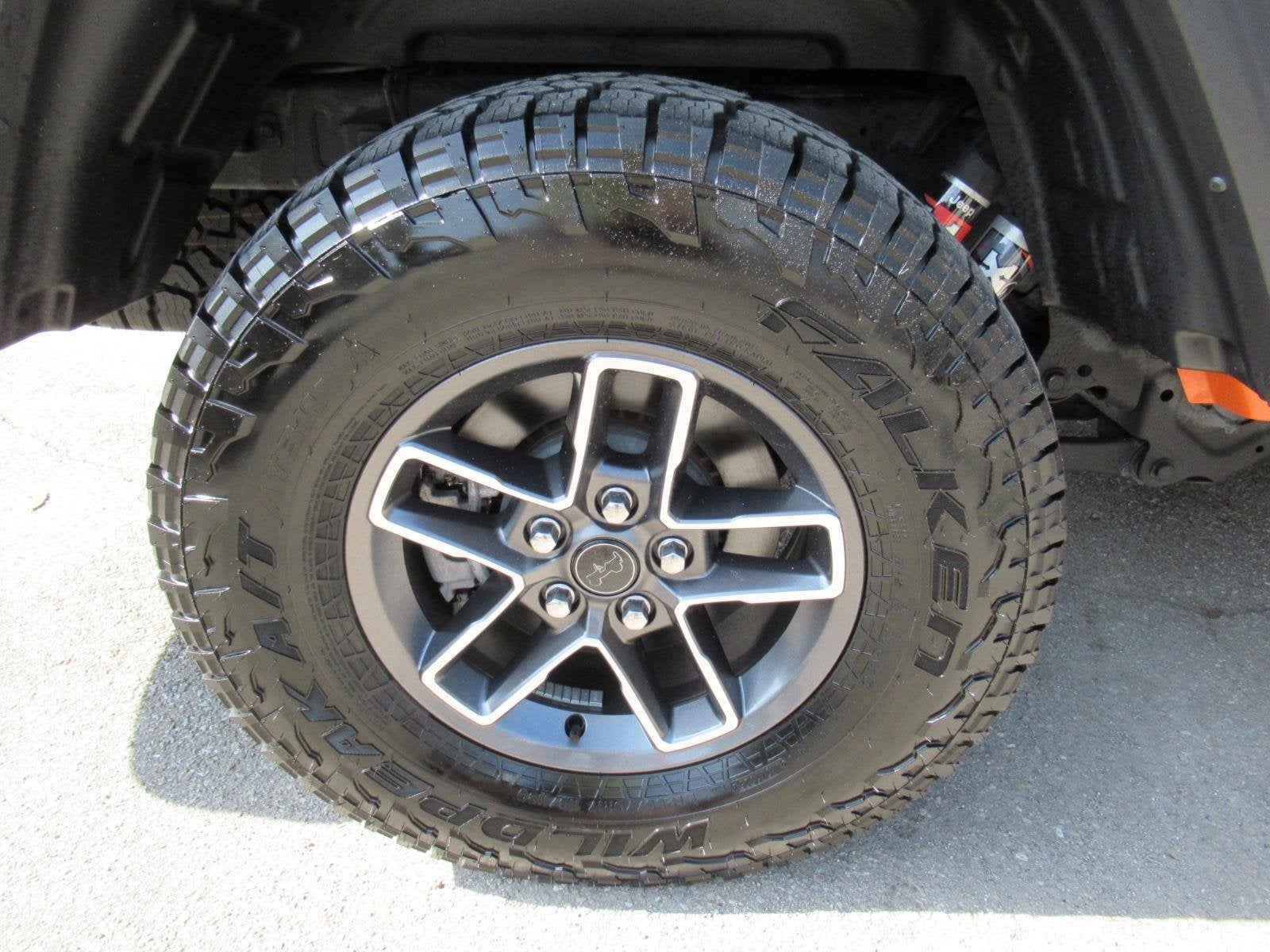 2025 Jeep Gladiator Mojave 4x4