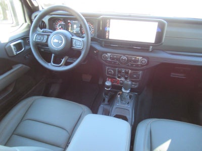 2027 Jeep Gladiator GLADIATOR MOJAVE X 4X4
