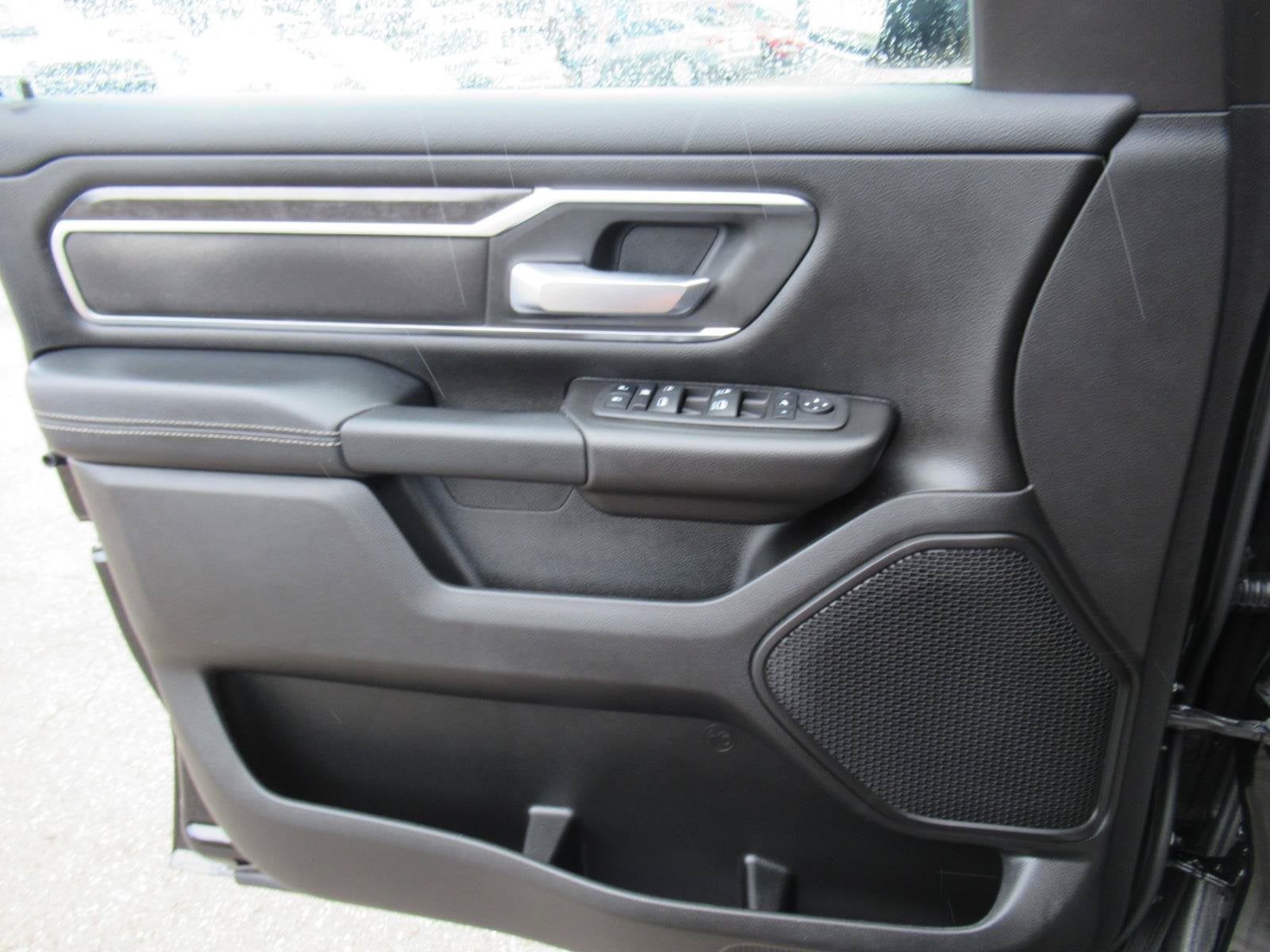 2024 RAM 1500 Big Horn Crew Cab 4x2 5'7' Box
