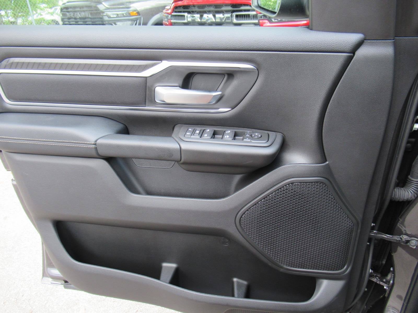 2026 RAM 1500 RAM 1500 BIG HORN CREW CAB 4X2 6'4' BOX