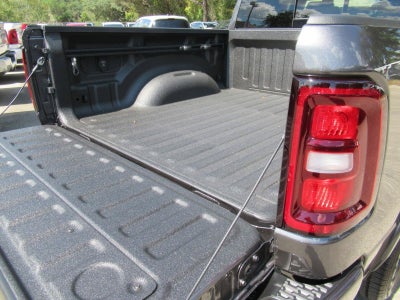 2027 RAM Ram 1500 RAM 1500 BIG HORN CREW CAB 4X4 5'7' BOX