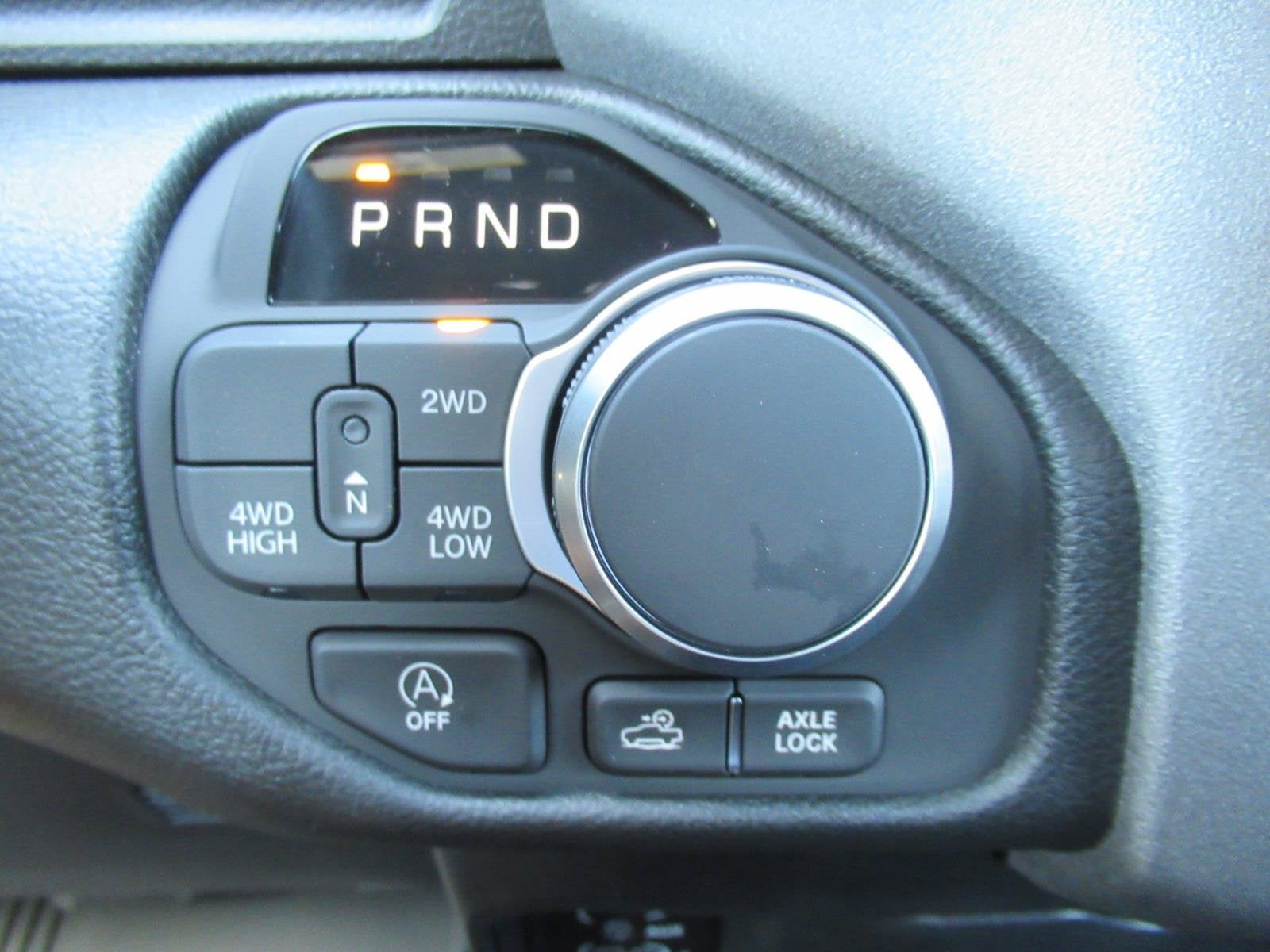 2026 RAM Ram 1500 RAM 1500 WARLOCK CREW CAB 4X4 5'7' BOX