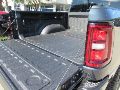 2026 RAM Ram 1500 RAM 1500 WARLOCK CREW CAB 4X4 5'7' BOX