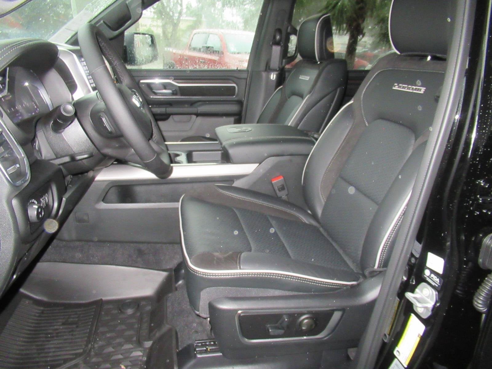 2027 RAM 1500 RAM 1500 LARAMIE CREW CAB 4X4 5'7' BOX