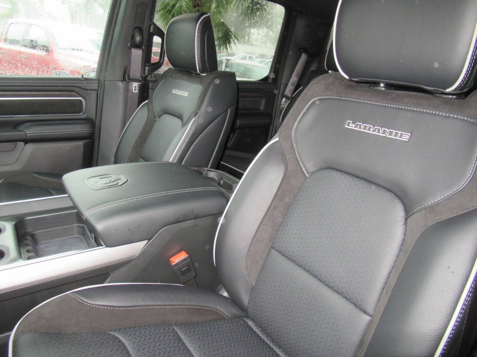 2027 RAM 1500 RAM 1500 LARAMIE CREW CAB 4X4 5'7' BOX