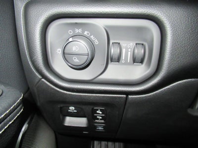 2027 RAM 1500 RAM 1500 LARAMIE CREW CAB 4X4 5'7' BOX